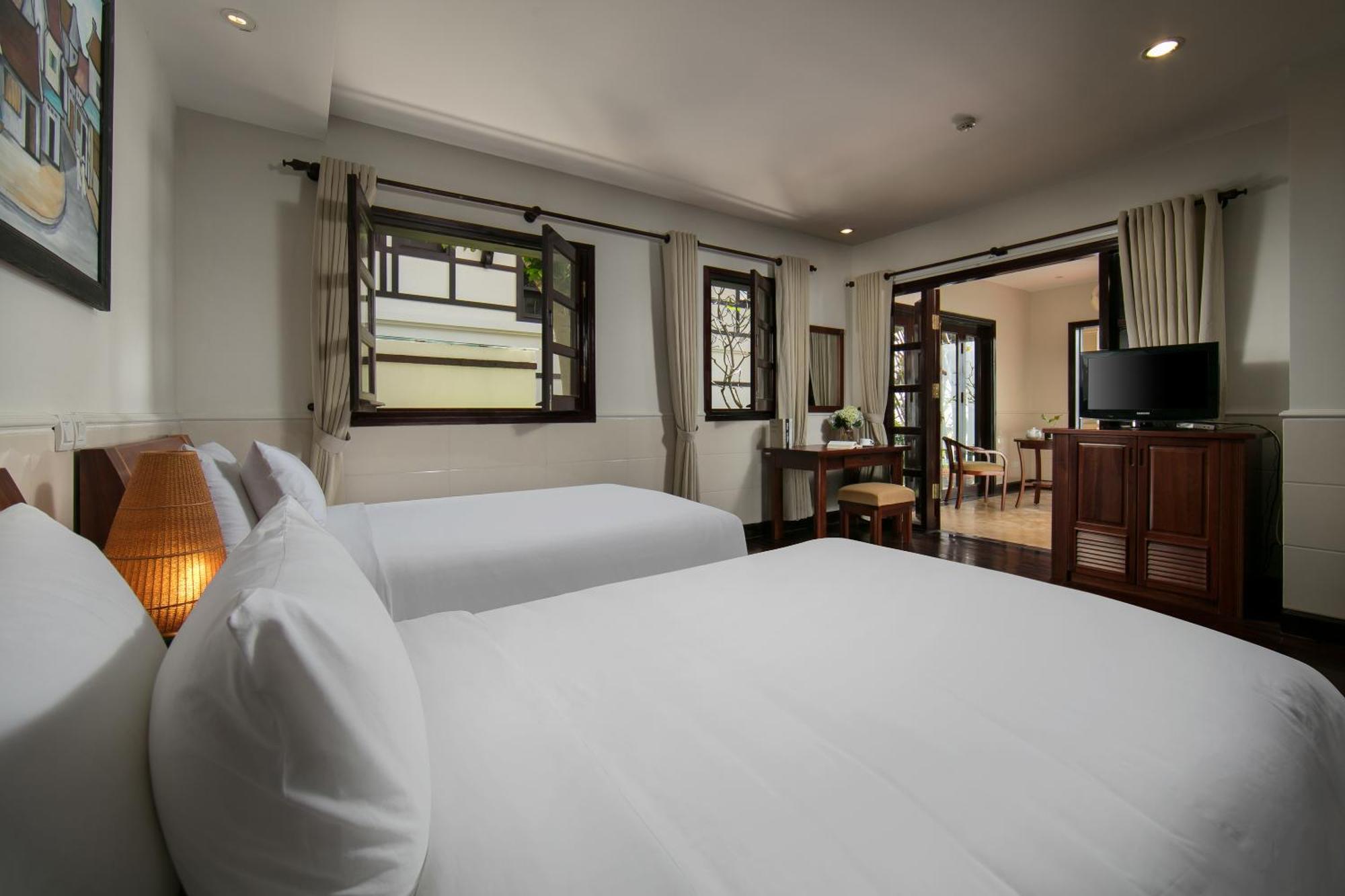 Son Tra & Resort Da Nang
