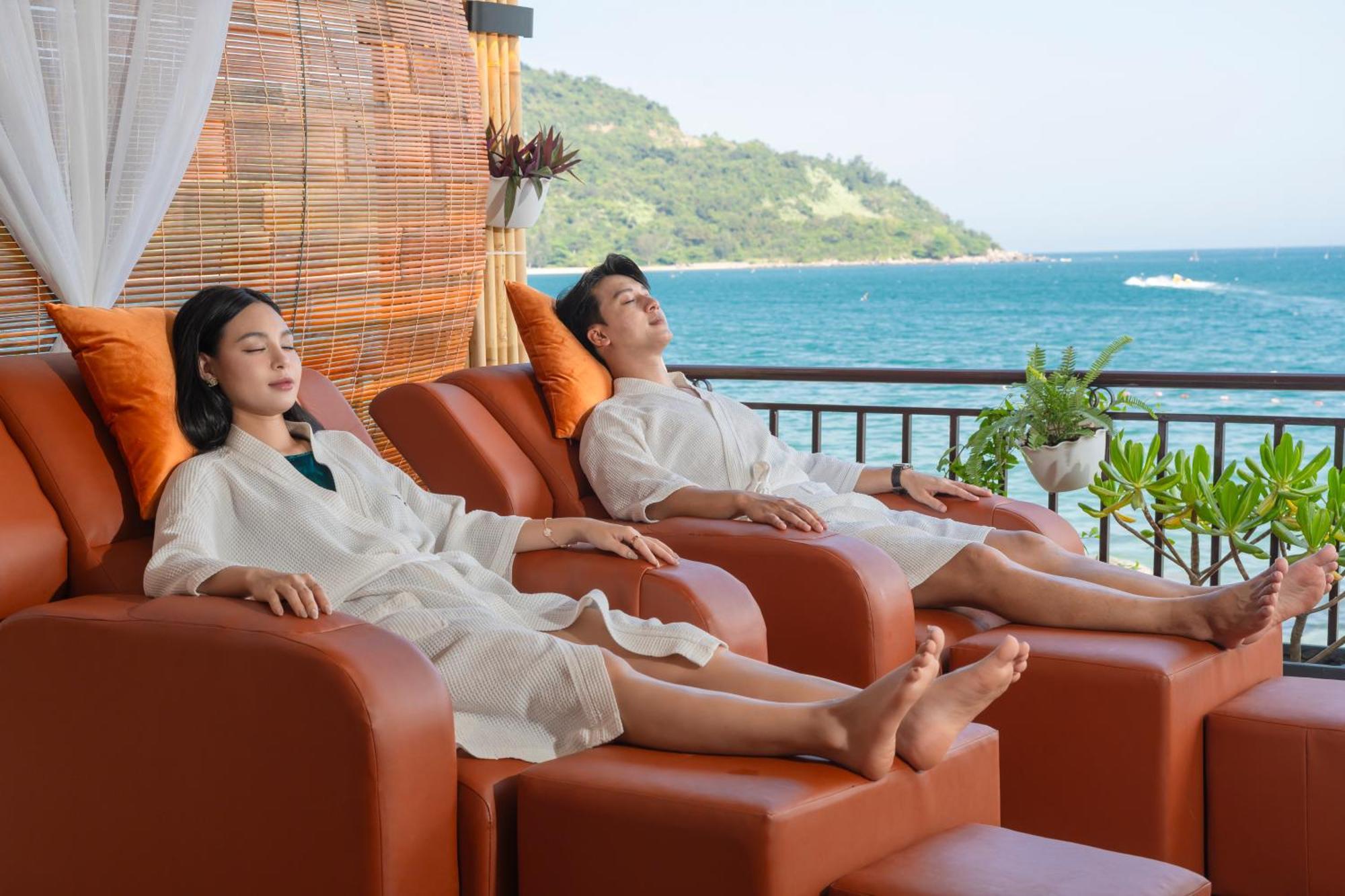 Resort Son Tra & 4*